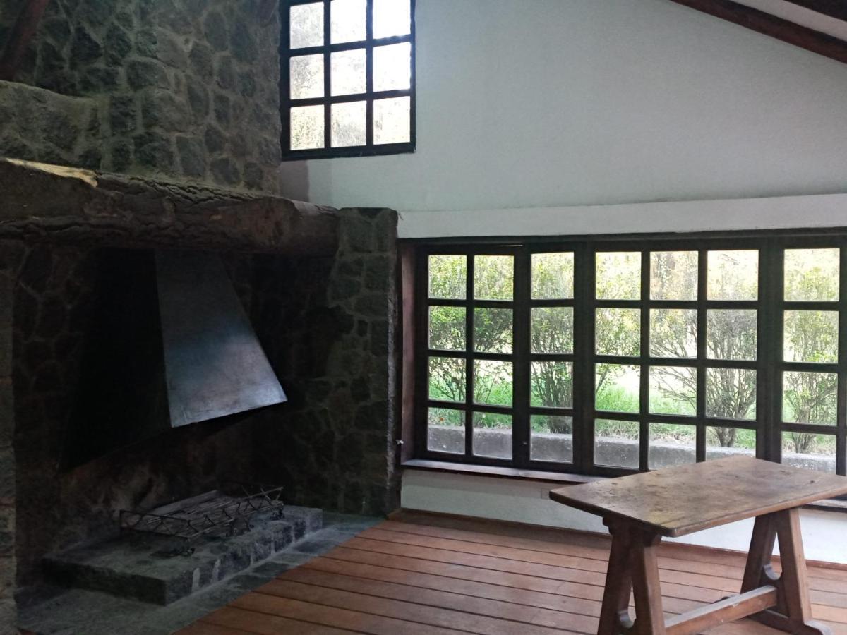 Quinta Los Eucaliptos Villa Quito Exterior photo